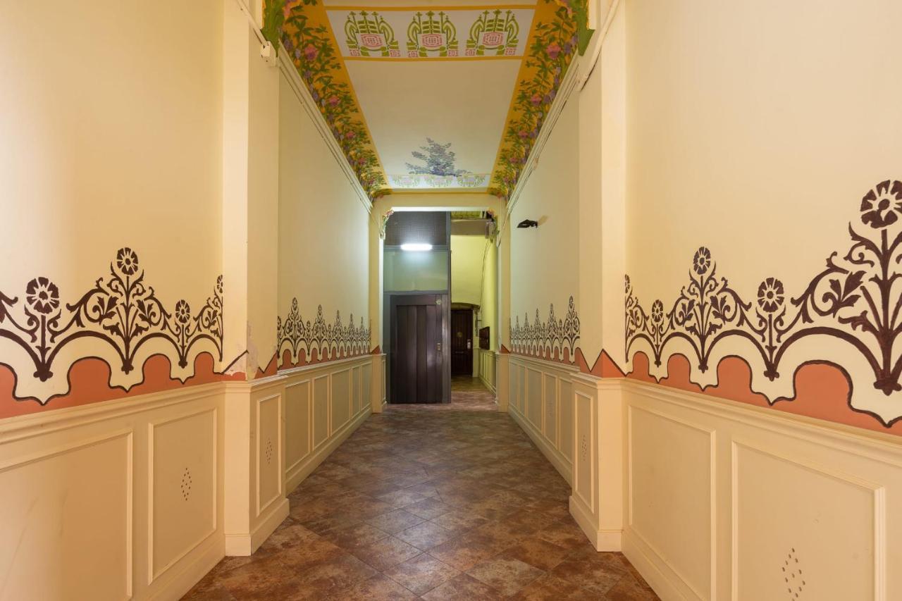 Апартаменти Casa Cosi - Patio 2 Барселона Екстер'єр фото